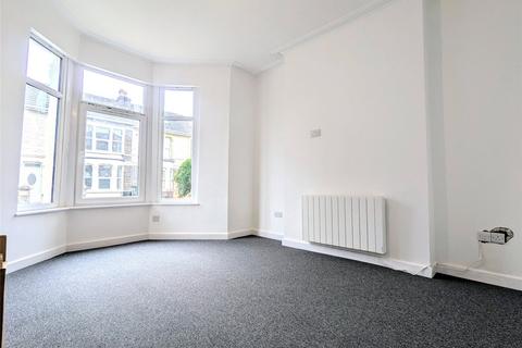 1 bedroom semi-detached house to rent, North Street, Bristol BS16