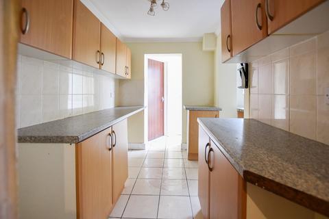 3 bedroom end of terrace house to rent, Napier Road, Gravesend, DA9