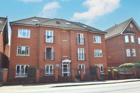 1 bedroom apartment for sale, Balfour Road, Weybridge KT13