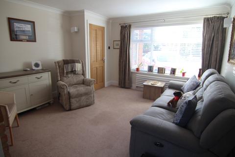 3 bedroom semi-detached house to rent, Alfreton Close, Brandon, Durham, DH7