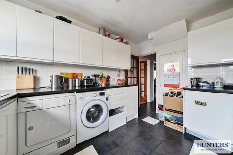 24 Gloucester Avenue, Welling, DA16 2LJ
