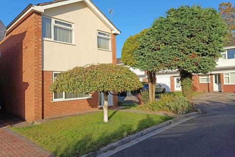 3 bedroom detached house to rent, Priory Close, Chester CH1