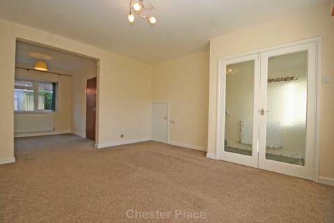 3 bedroom detached house to rent, Priory Close, Chester CH1