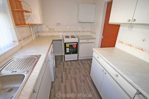 3 bedroom detached house to rent, Priory Close, Chester CH1