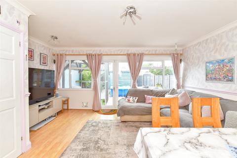 3 bedroom end of terrace house for sale, Stroud Green Drive, Bognor Regis, West Sussex