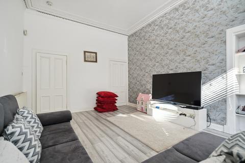 2 bedroom flat for sale, Lendel Place, Flat 0/2, Cessnock, Glasgow, G51 1BH