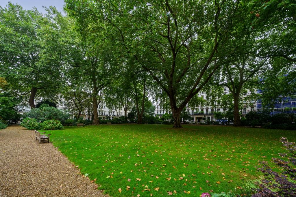 Ennismore Gardens...