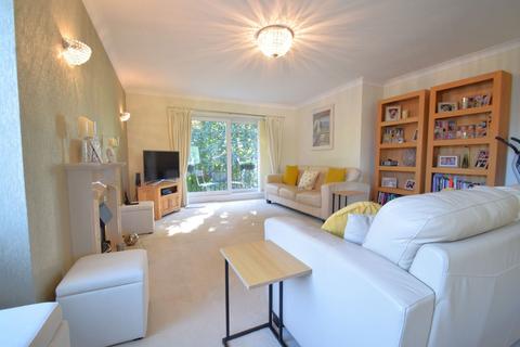 2 bedroom apartment for sale, Ladybrook Road, Bramhall, Stockport, SK7 3NZ