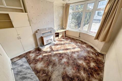 3 bedroom semi-detached house for sale, The Heights, Northolt UB5