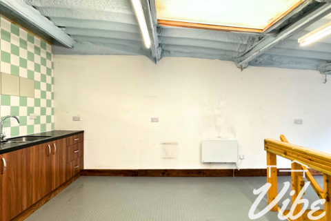 Industrial unit to rent, Markfield Road, London N15