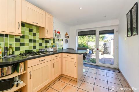 3 bedroom semi-detached house for sale, Tavistock Close, Romsey, Hampshire