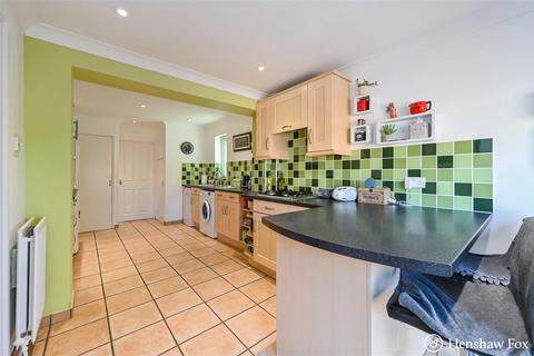 3 bedroom semi-detached house for sale, Tavistock Close, Romsey, Hampshire