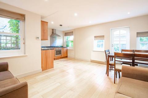 2 bedroom flat for sale, Ostade Road, Brixton Hill, London, SW2