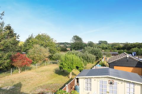 3 bedroom semi-detached house for sale, Ridley Road, Chelmsford