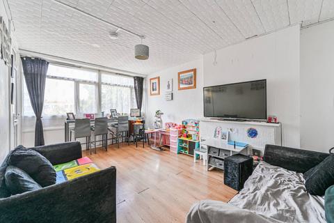 4 bedroom maisonette for sale, Lympstone Gardens, Peckham, London, SE15