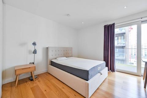 Studio for sale, East Parkside, North Greenwich, London, SE10