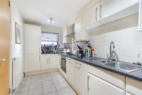 2 bedroom apartment to rent, Beaufort Place, Cambridge