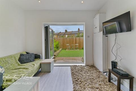 2 bedroom apartment for sale, Boyne Road, LONDON