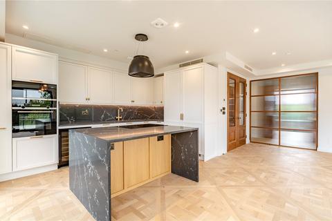 1 bedroom penthouse for sale, Westhorpe House, Marlow, Buckinghamshire, SL7