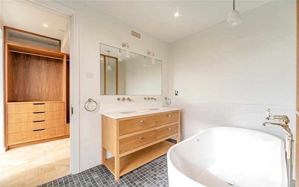 Luxury Bathroom