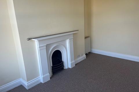 1 bedroom flat to rent, First Floor Flat,  St. Johns Road, Dover