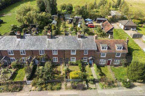 2 bedroom terraced house for sale, Bennetts Cottages, Bredhurst