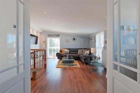 5d Balloch View, Cumbernauld, Glasgow, G67 1HE