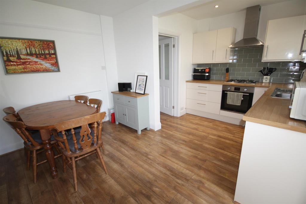 Kitchen / Diner