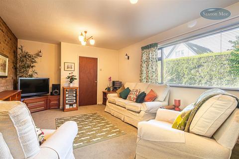 3 bedroom link detached house for sale, Kirk Edge Drive, Worrall, Sheffield