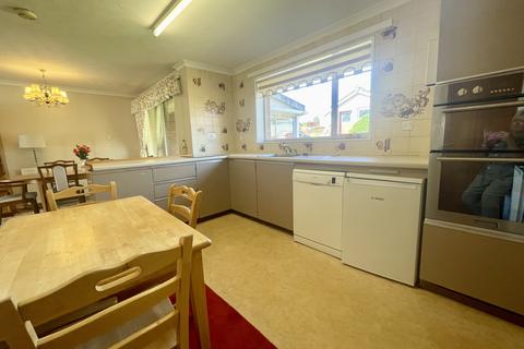 60 Cairnhill Road, Airdrie, ML6 9HD