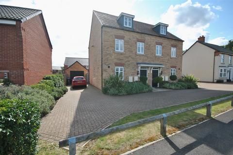 4 bedroom detached house for sale, Whites Lane, Northampton