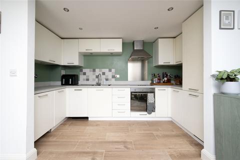 2 bedroom flat for sale, The Uplands, Bricket Wood, St. Albans, Hertfordshire