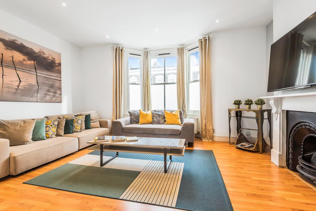 Double Bedroom For Rent in Shepherds Bush