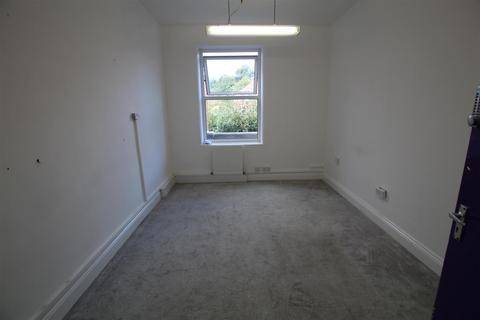 Office to rent, Whickham View, Newcastle upon Tyne NE15