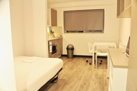 Studio to rent, Dumfries Street, Luton, Bedfordshire