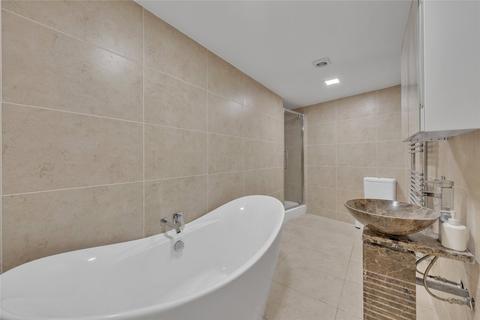 3 bedroom apartment to rent, Pond Street, London, NW3