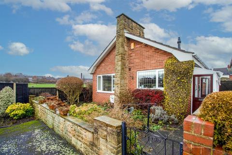 2 bedroom detached bungalow to rent, Sanderson Avenue, Normanton WF6