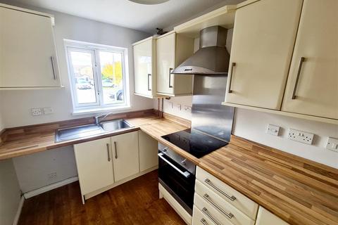 3 bedroom semi-detached house to rent, Cradoc Grove, Ingleby Barwick, Stockton-On-Tees