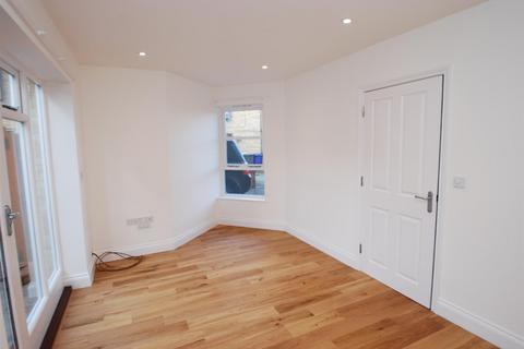 4 bedroom townhouse to rent, All Saints Court, Bury St. Edmunds IP33