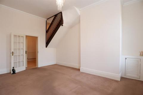 2 bedroom terraced house for sale, Frederick Road, Hastings