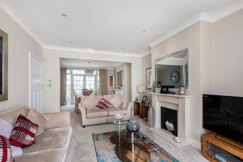 4 bedroom semi-detached house for sale, Waterer Rise, Wallington SM6