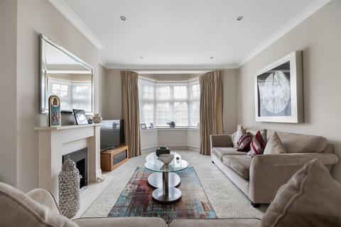 5 Waterer Rise, Wallington, SM6 9DN