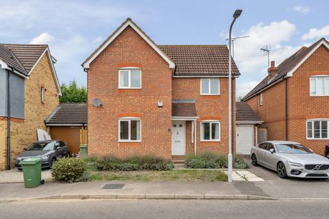 3 bedroom detached house for sale, Recreation Way, Kemsley, Sittingbourne, Kent, ME10