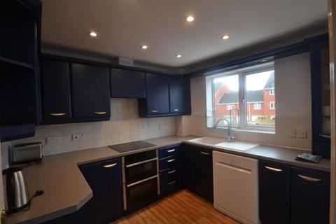 4 bedroom terraced house to rent, New Barns Avenue , Manchester M21