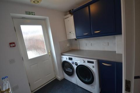 4 bedroom terraced house to rent, New Barns Avenue , Manchester M21