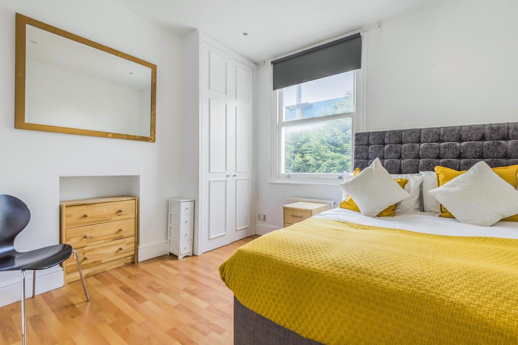 Double Bedroom in Shared House for Short Let