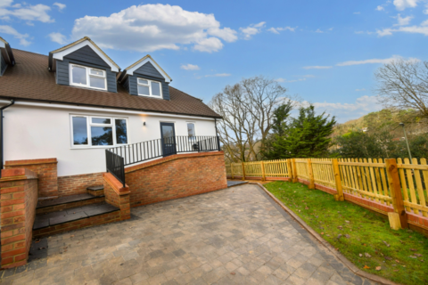 3 bedroom semi-detached house for sale, Broom Wood Way, Lower Bourne, Farnham, GU10