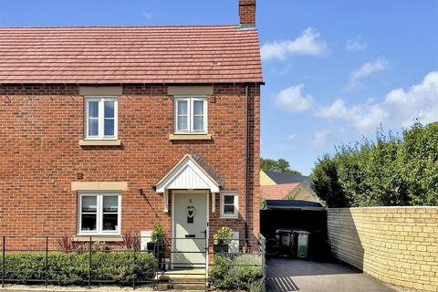 3 bedroom semi-detached house for sale, Hamilton Close, Mickleton, Chipping Campden