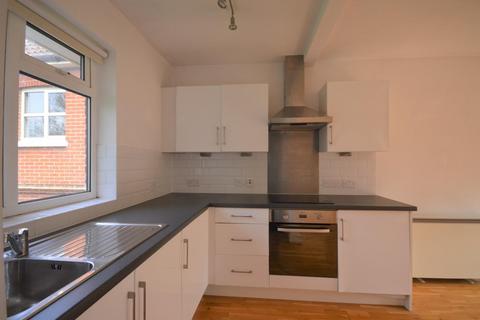 Studio to rent, Oxenturn Road, Wye, Ashford