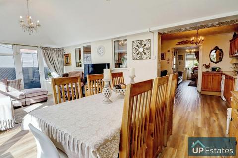 34 Cambridge Drive, Nuneaton, CV10 8LW
